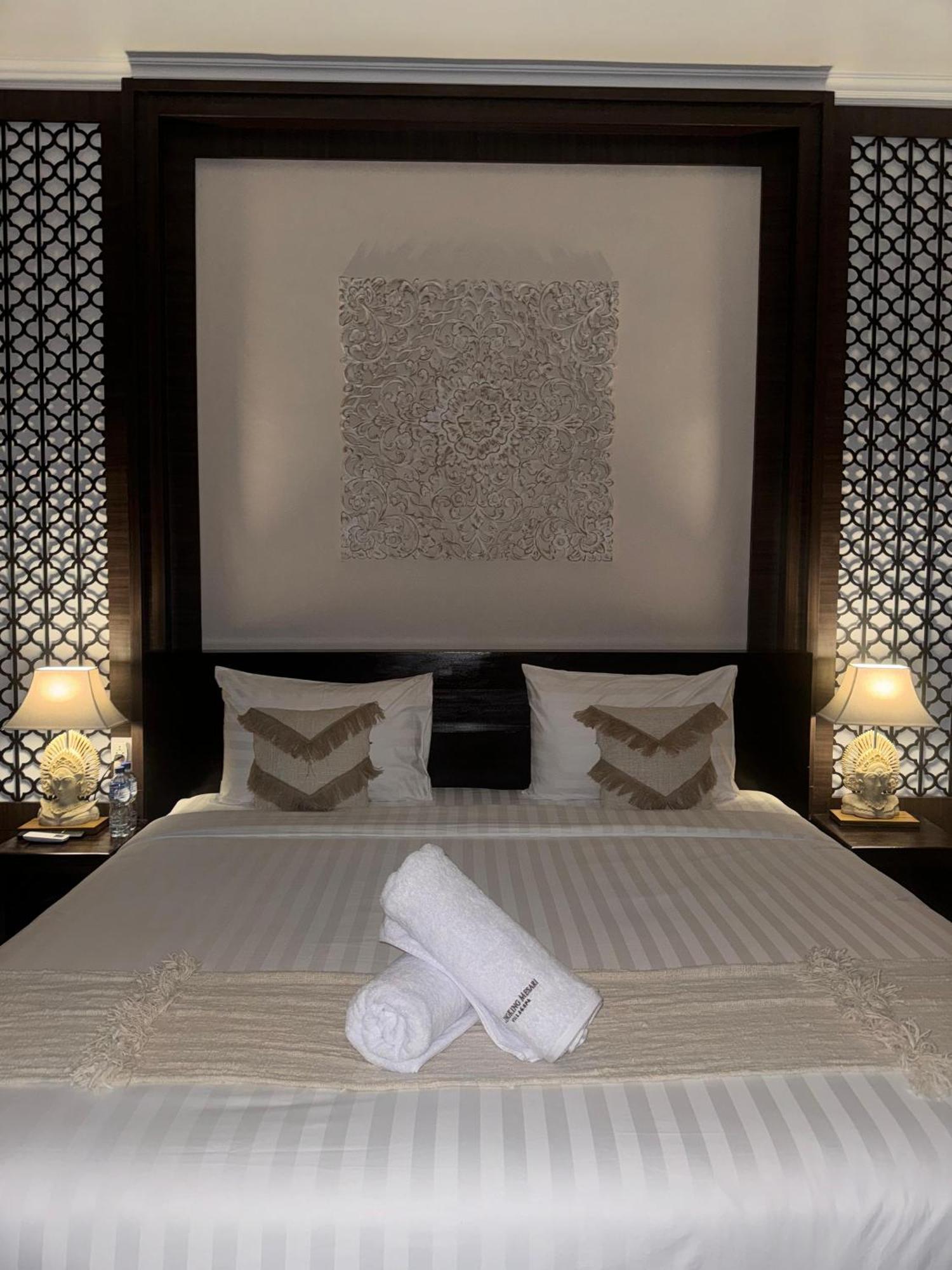 Kelingking Mesari Villa And Spa Batumadeg Екстериор снимка