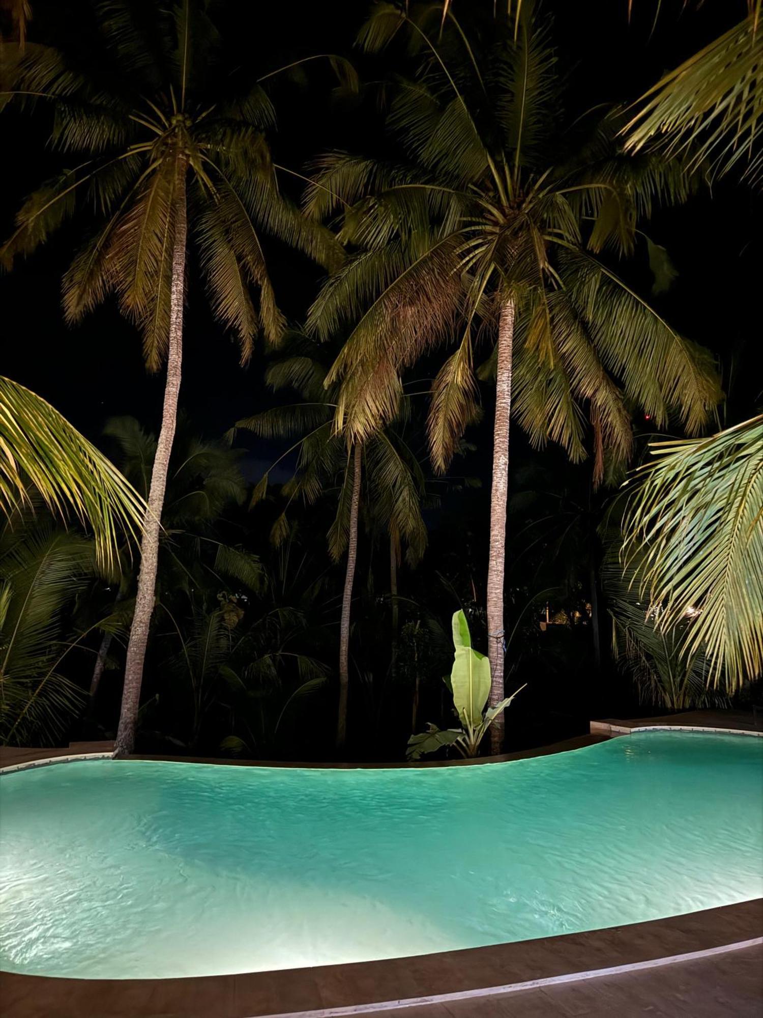 Kelingking Mesari Villa And Spa Batumadeg Екстериор снимка