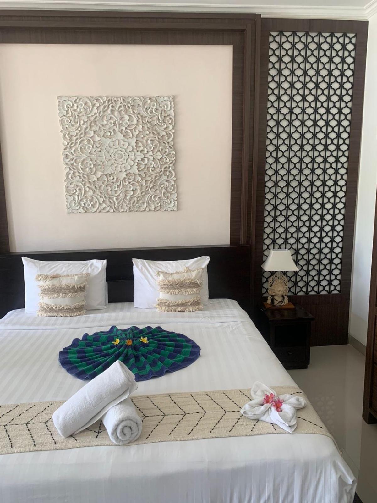 Kelingking Mesari Villa And Spa Batumadeg Екстериор снимка