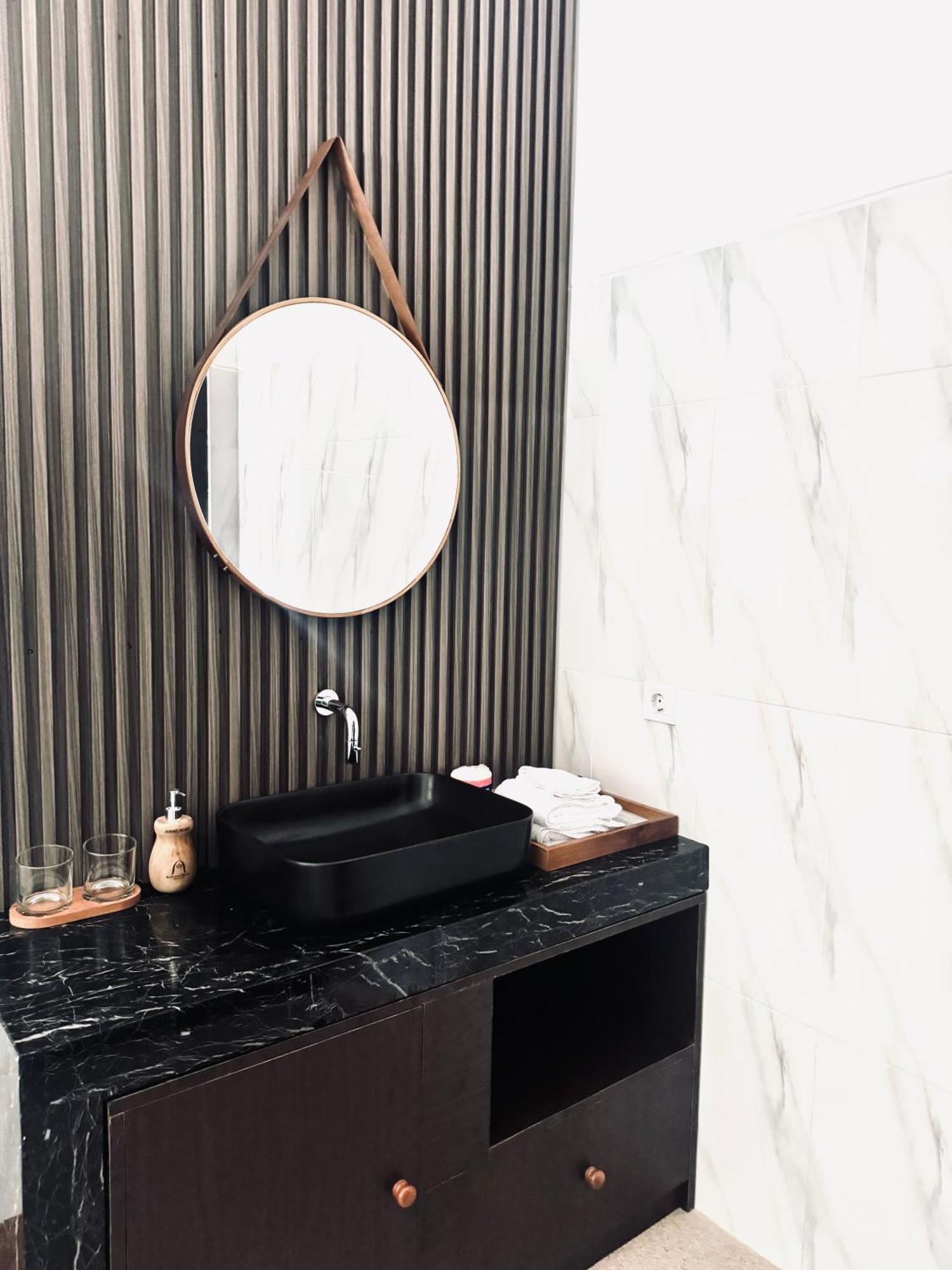 Kelingking Mesari Villa And Spa Batumadeg Екстериор снимка